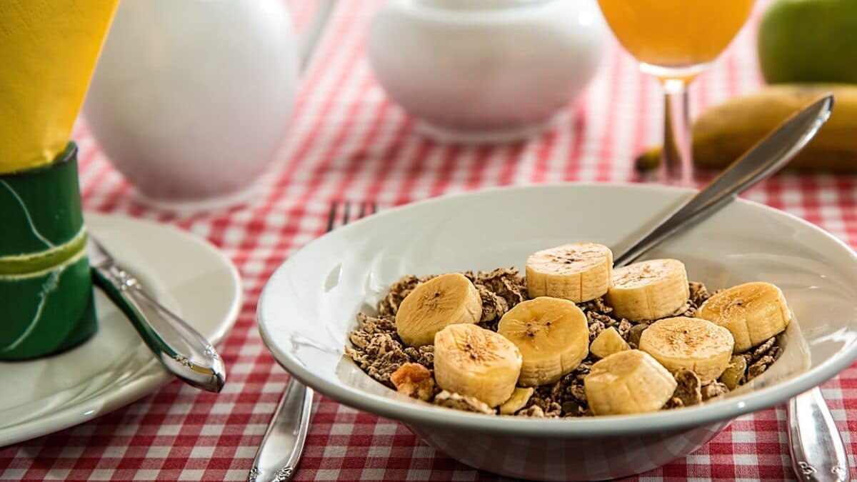 cereal with bananas