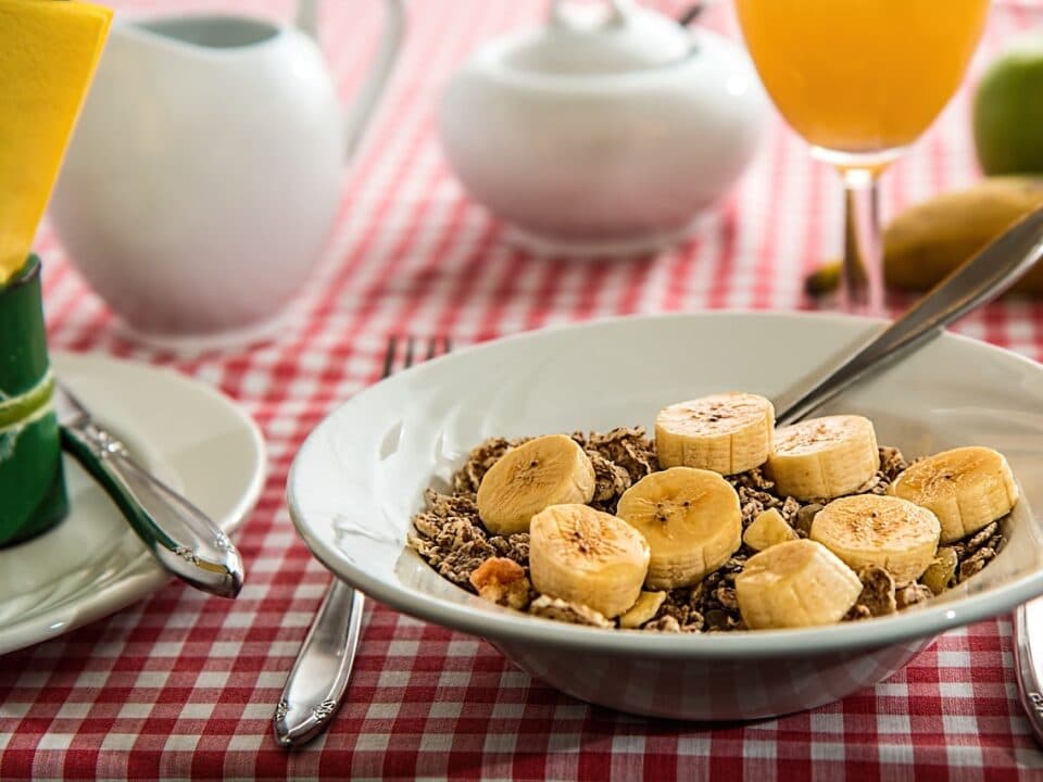 cereal with bananas