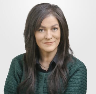 A picture of a woman